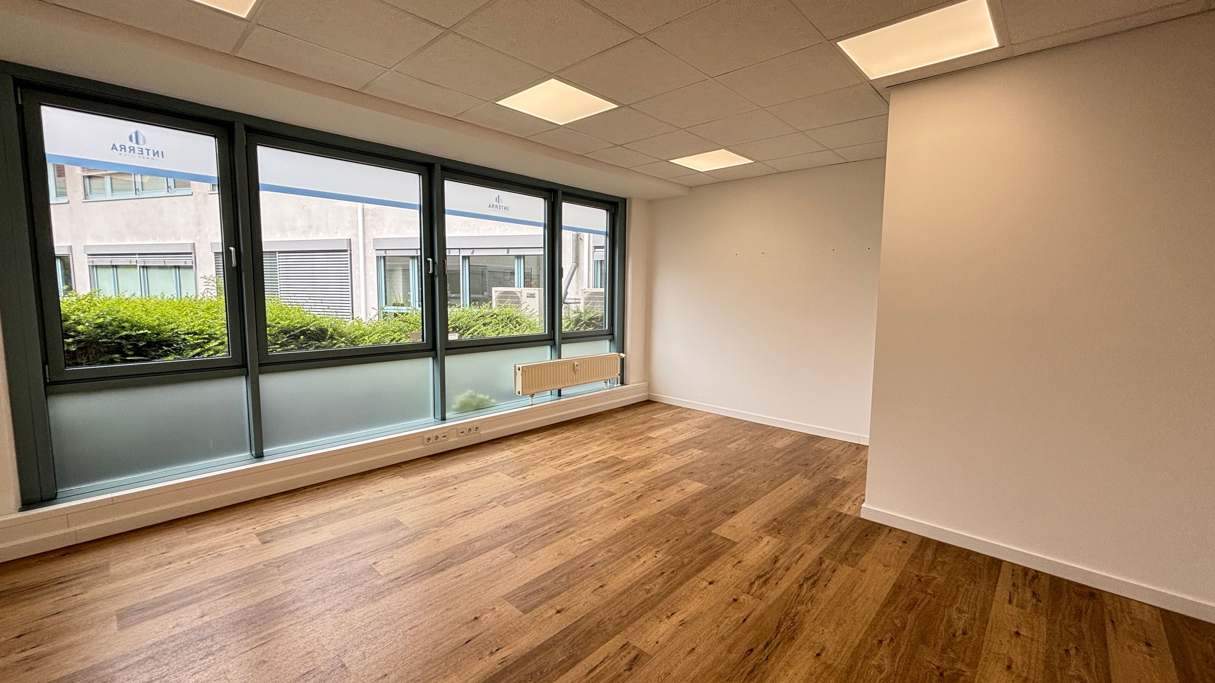 Eckbüro
