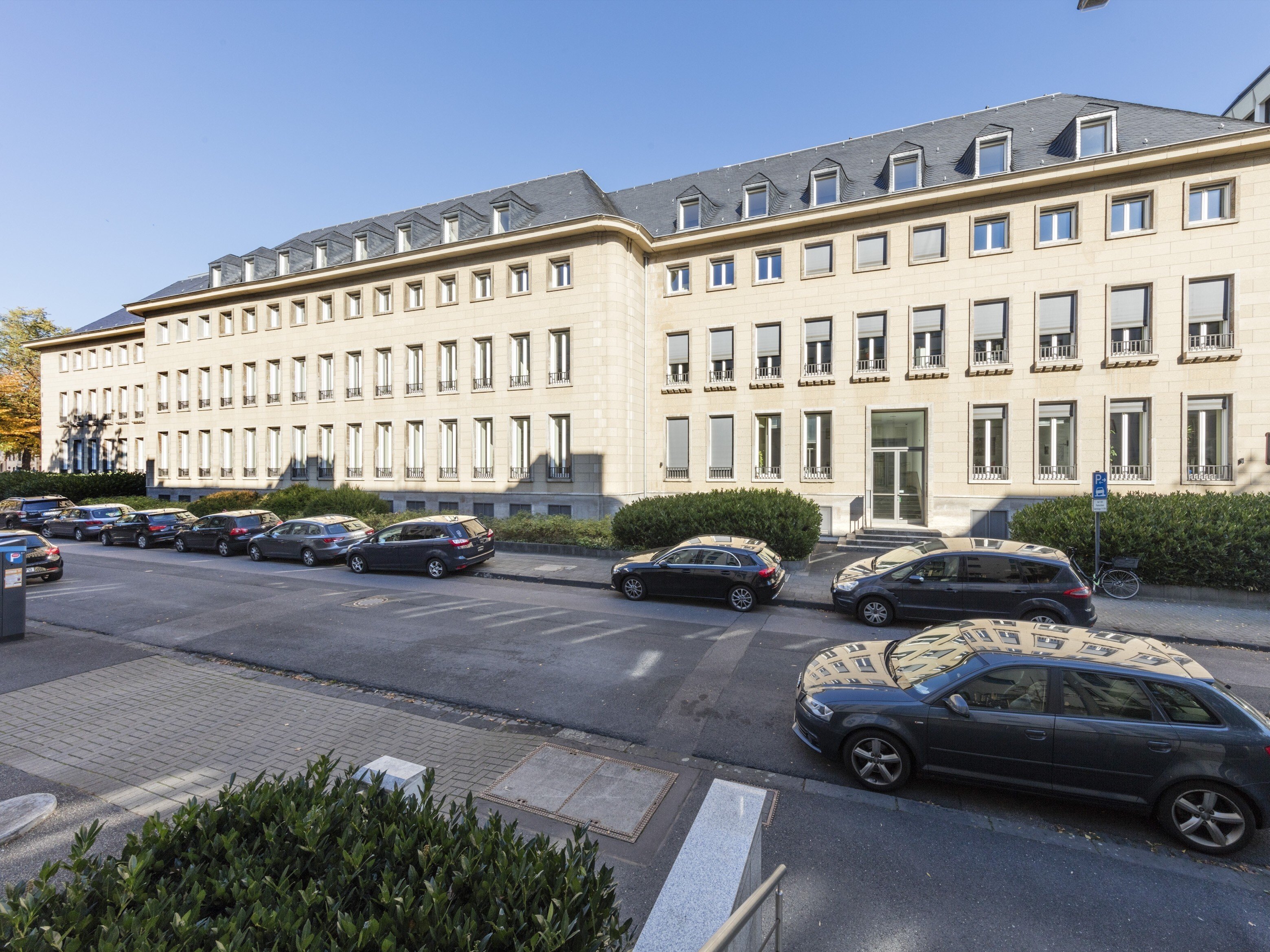 Clever Straße 36, figawa