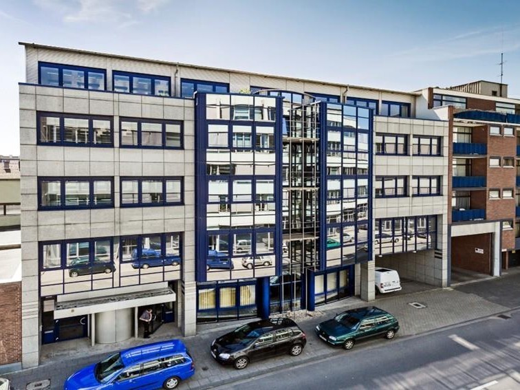 a33ec132-07ef-4bb5-94ef-56585e8ae36c_Au_enansicht