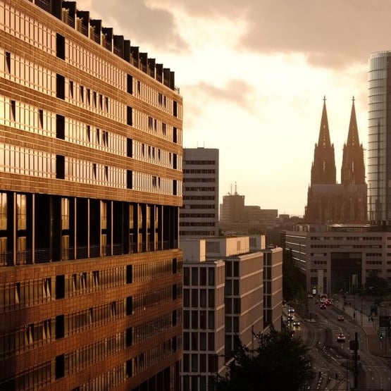 Angermann NRW veröffentlicht Marktbericht Bürovermietung Köln 2025